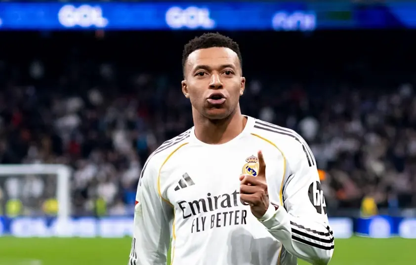 Mbappé mang tin buồn cho Real Madrid