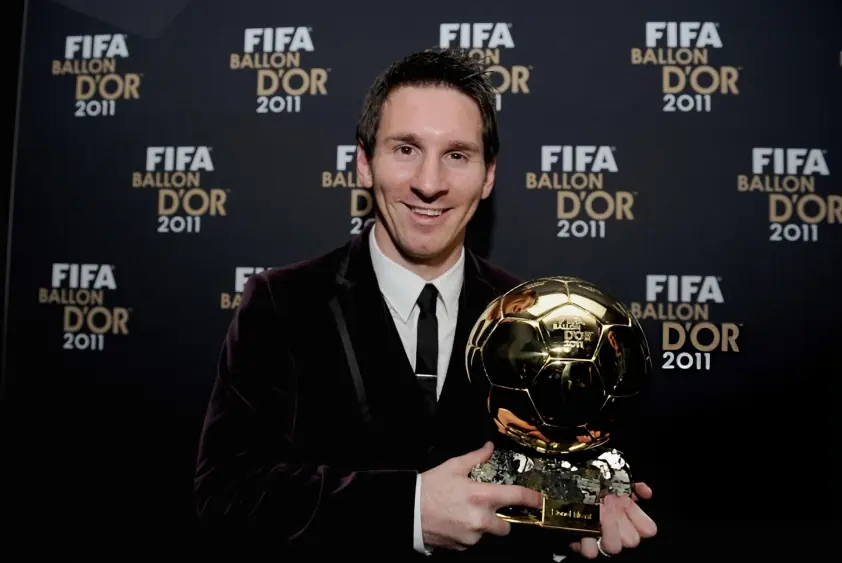 Jose Mourinho chỉ rõ năm Ronaldo ‘thua oan’ Quả bóng Vàng vào tay Messi